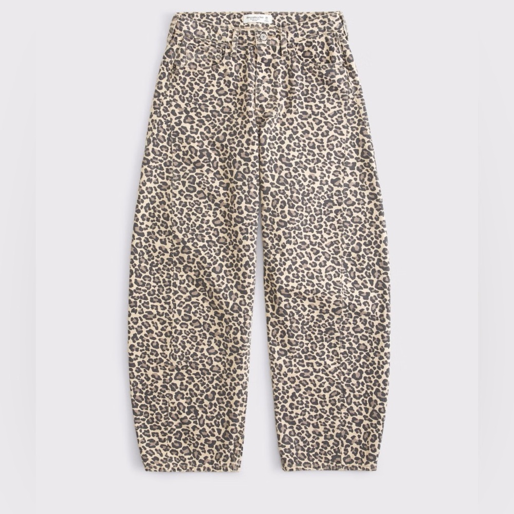 Abercrombie & Fitch Curve Love Mid Rise Barrel Jean Leopard 28 NWOT - Picture 6 of 9
